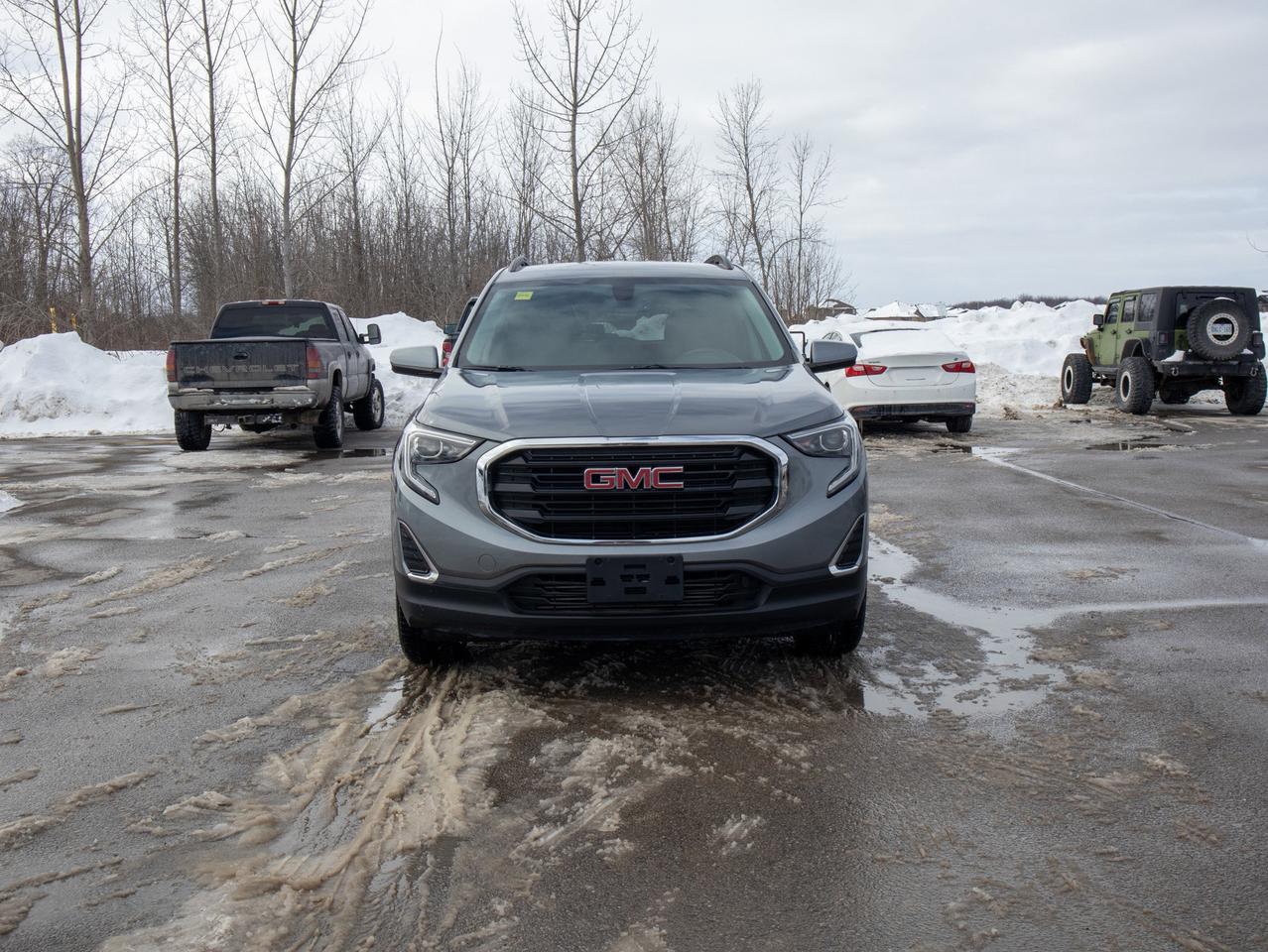 2019 GMC Terrain SLE - Remote Start   Heated Seats Photo