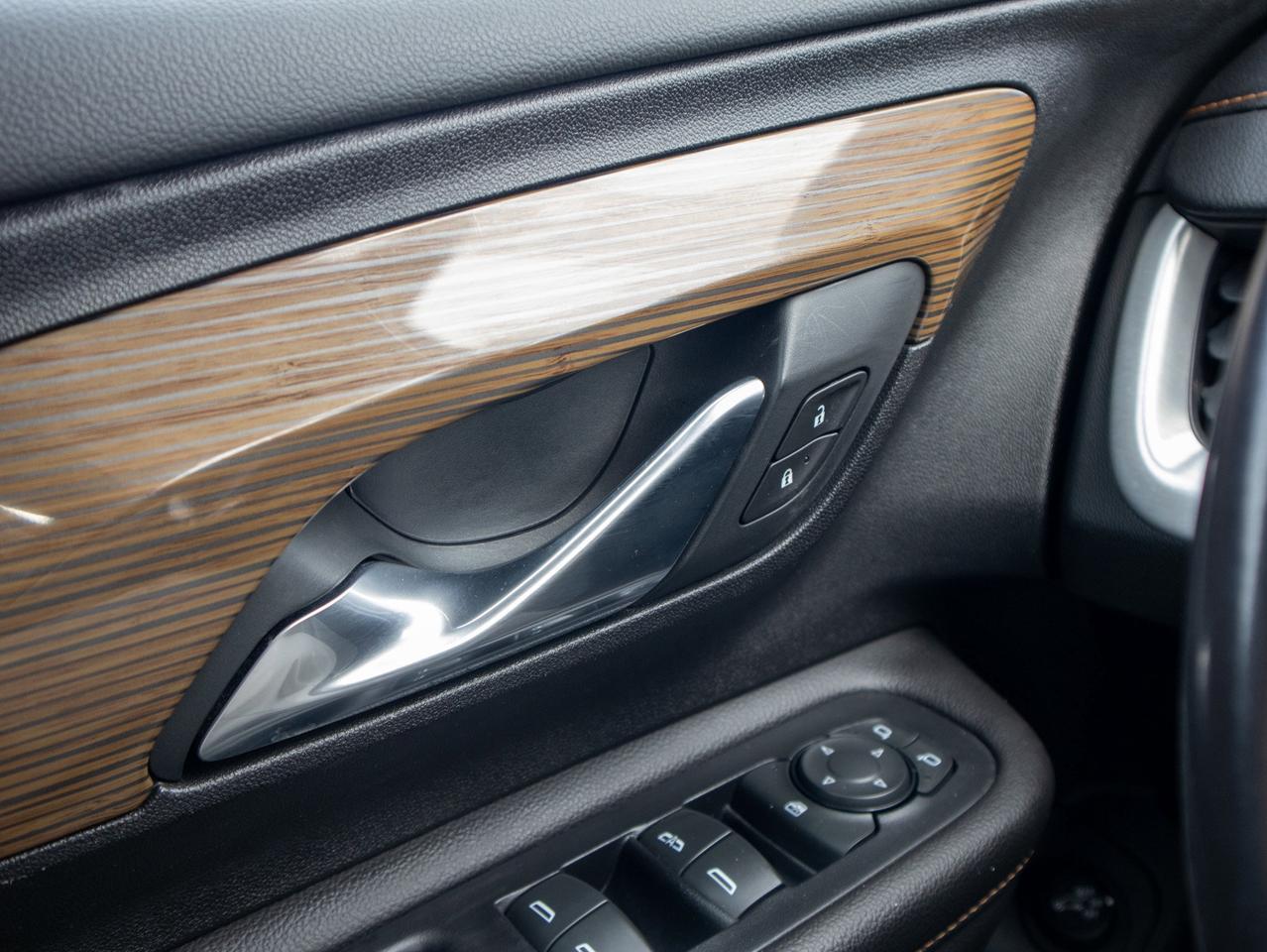 2019 GMC Terrain SLE - Remote Start   Heated Seats Photo