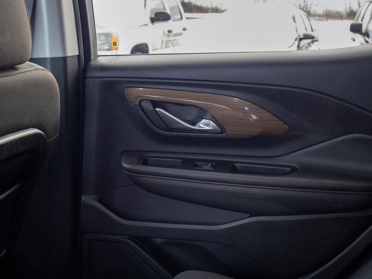 2019 GMC Terrain SLE - Remote Start   Heated Seats Photo