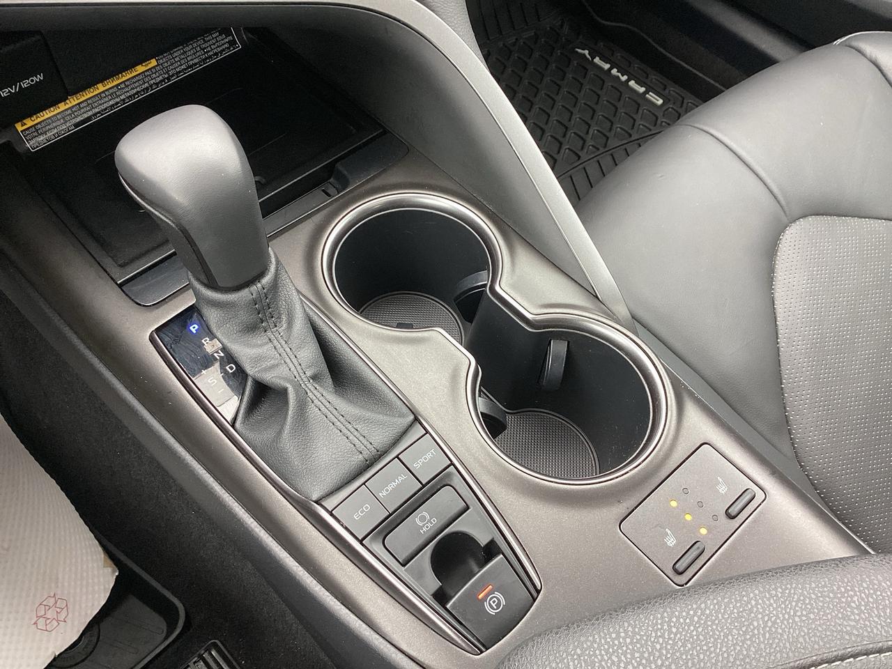 2021 Toyota Camry XSE FWD Photo