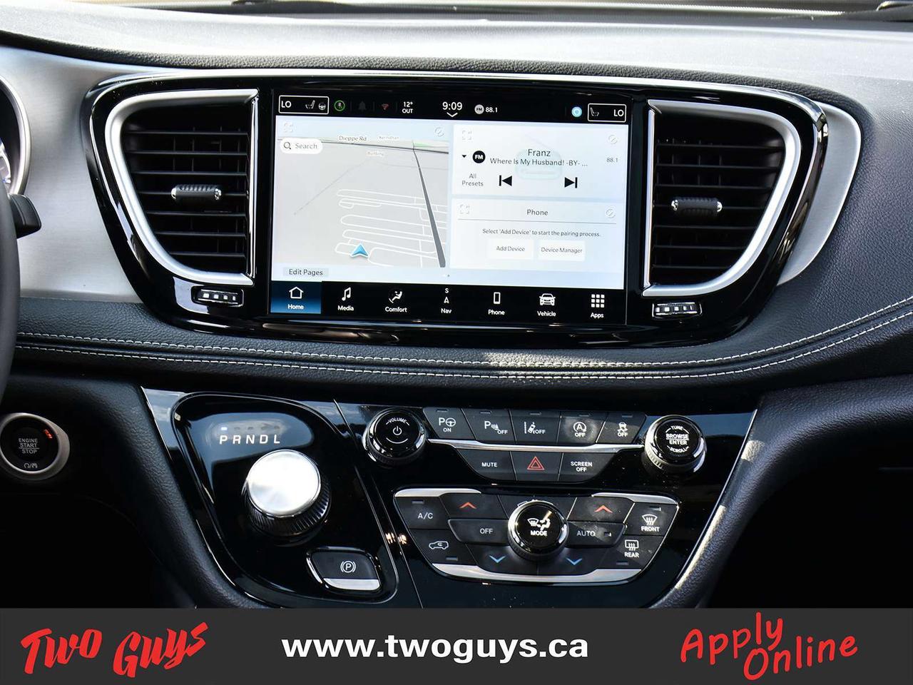 2024 Chrysler Pacifica LTD S Pkg   DVD   Panoroof   Nav Photo