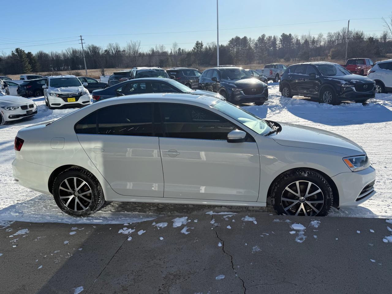 2016 Volkswagen Jetta 1.8 TSI Highline (A6) 4dr Sedan Photo