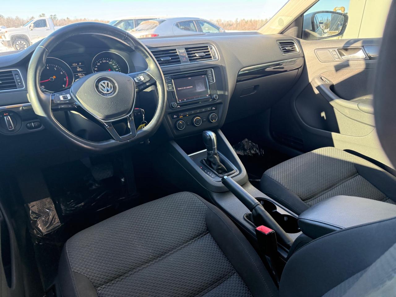 2016 Volkswagen Jetta 1.8 TSI Highline (A6) 4dr Sedan Photo