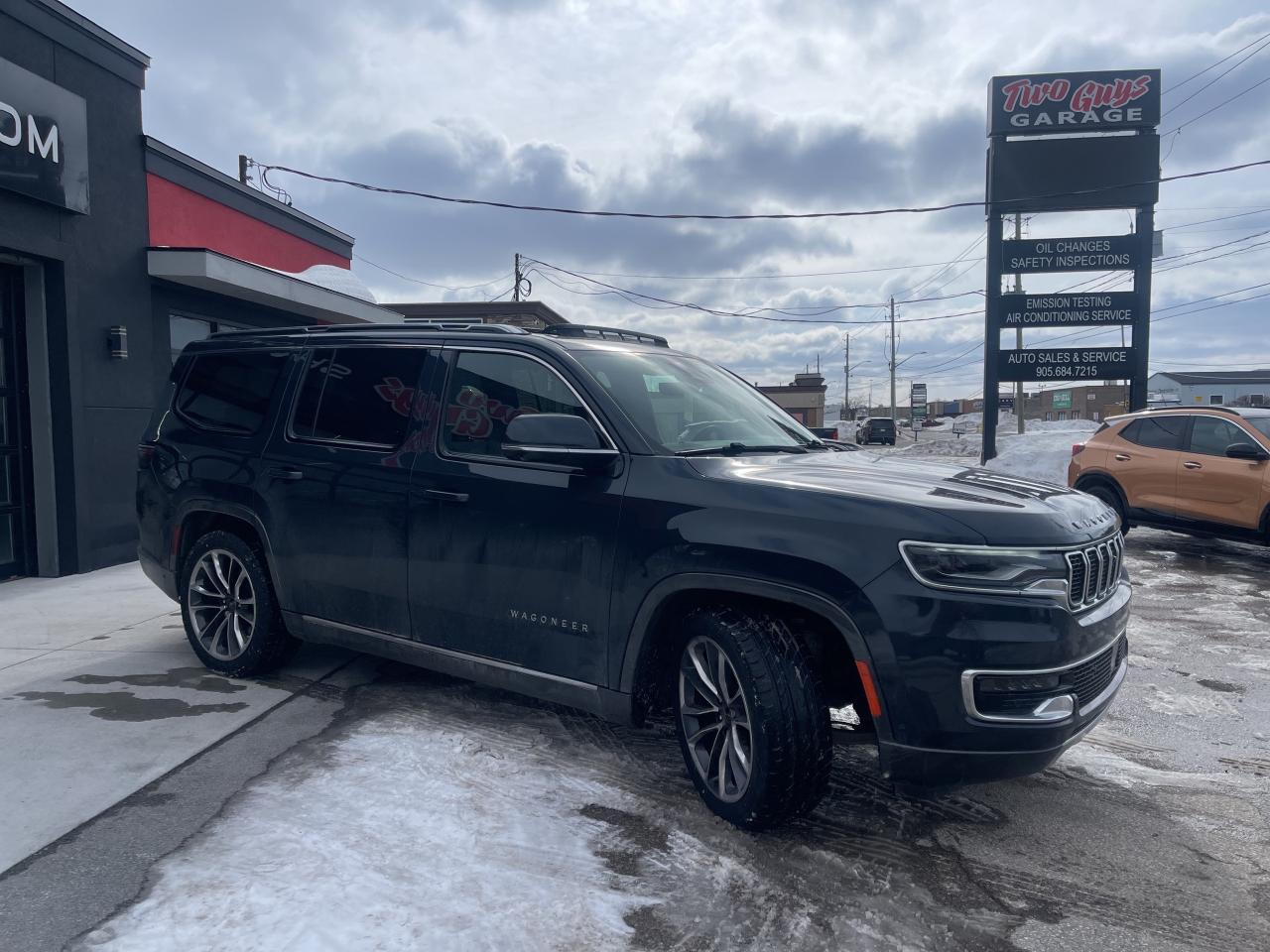 2022 Jeep Wagoneer Series III 4x4 7 Passenger Leather Nav Sunroof DVD Photo