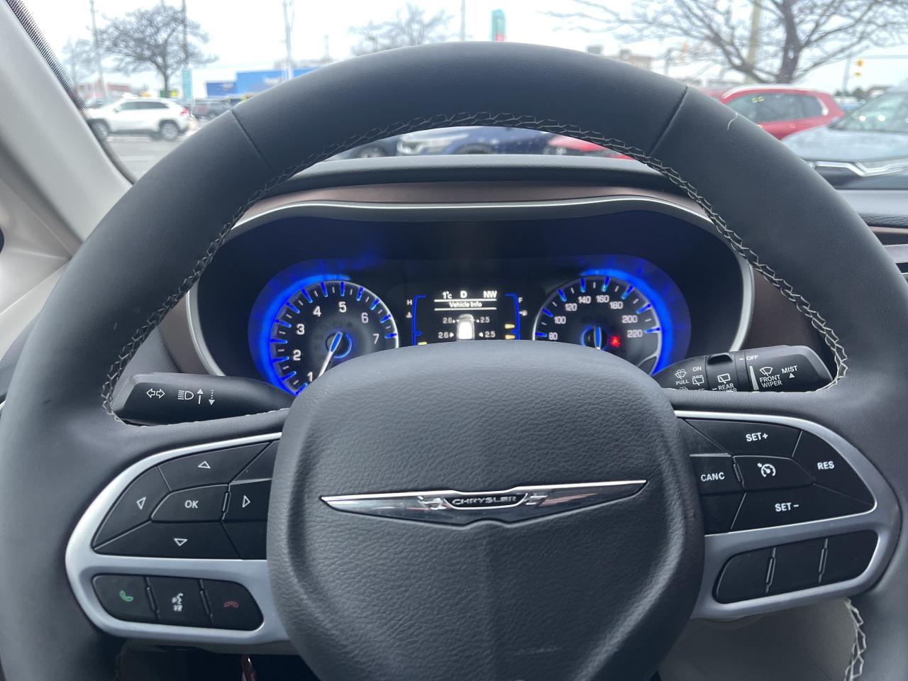 2022 Chrysler Grand Caravan SXT 2WD 3rd Row Seat Remote Start Photo