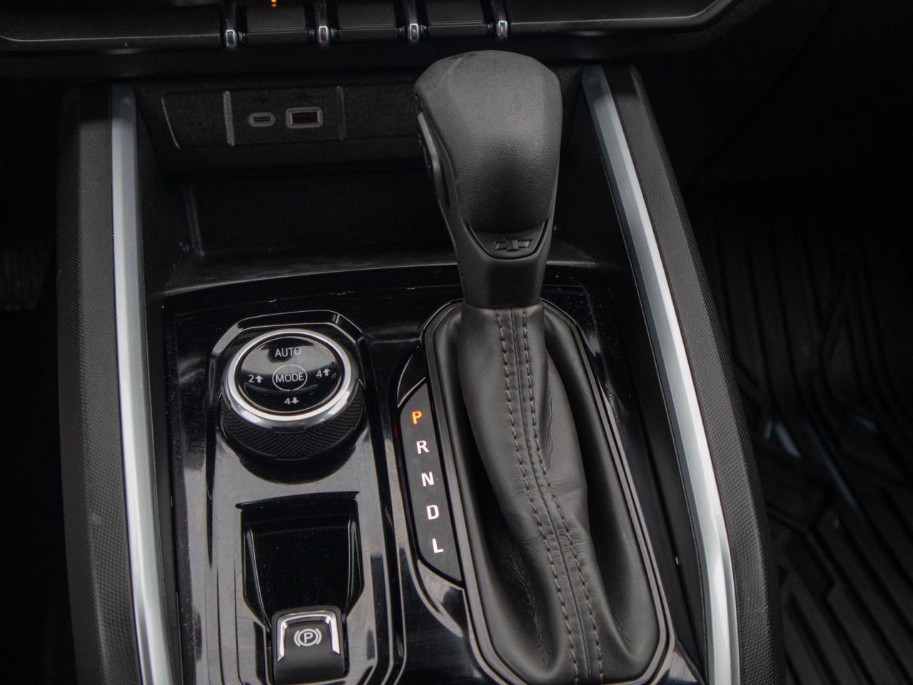 2025 Chevrolet Colorado 4WD Trail Boss- Apple CarPlay   Four Drive Modes Photo