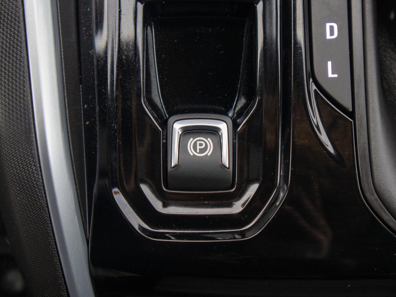 2025 Chevrolet Colorado 4WD Trail Boss- Apple CarPlay   Four Drive Modes Photo