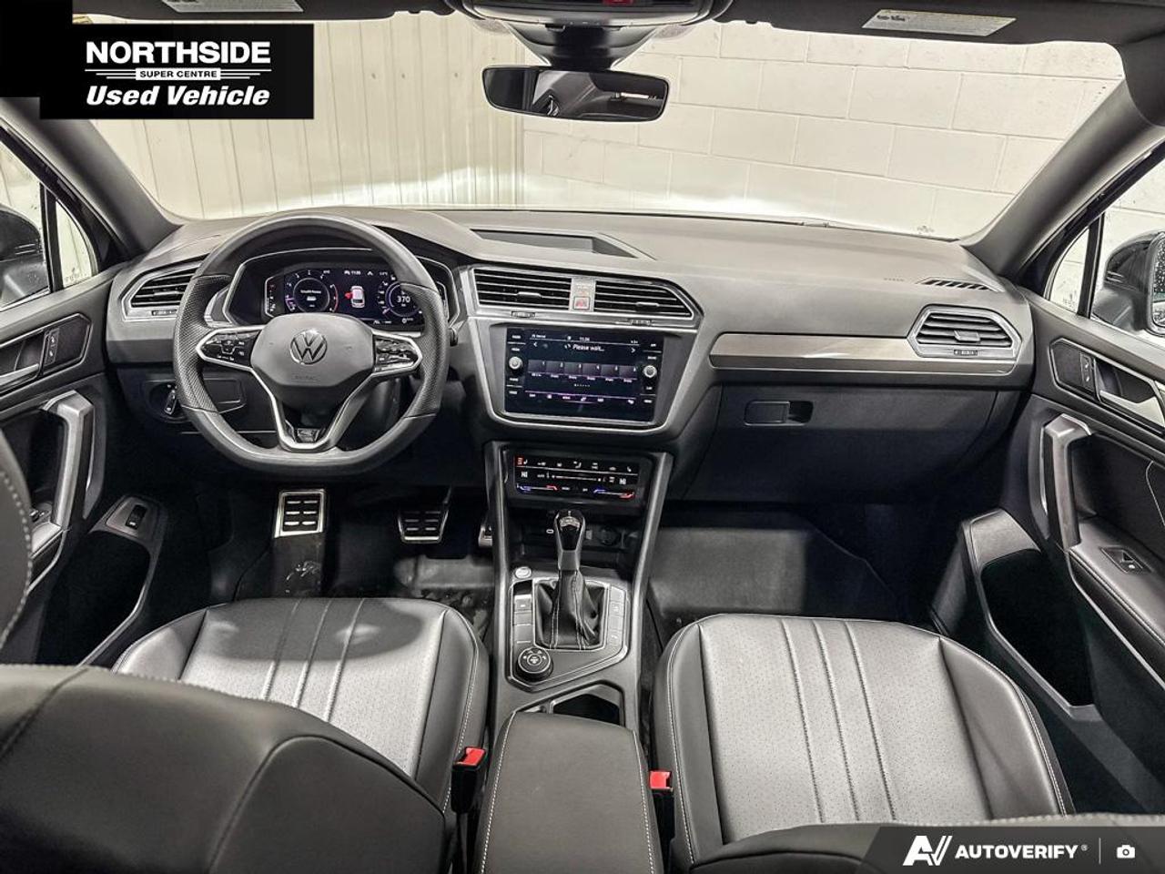2024 Volkswagen Tiguan Comfortline R-Line Black Edition 4dr All-Wheel Drive 4MOTION Photo