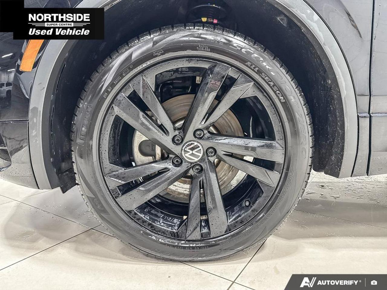 2024 Volkswagen Tiguan Comfortline R-Line Black Edition 4dr All-Wheel Drive 4MOTION Photo