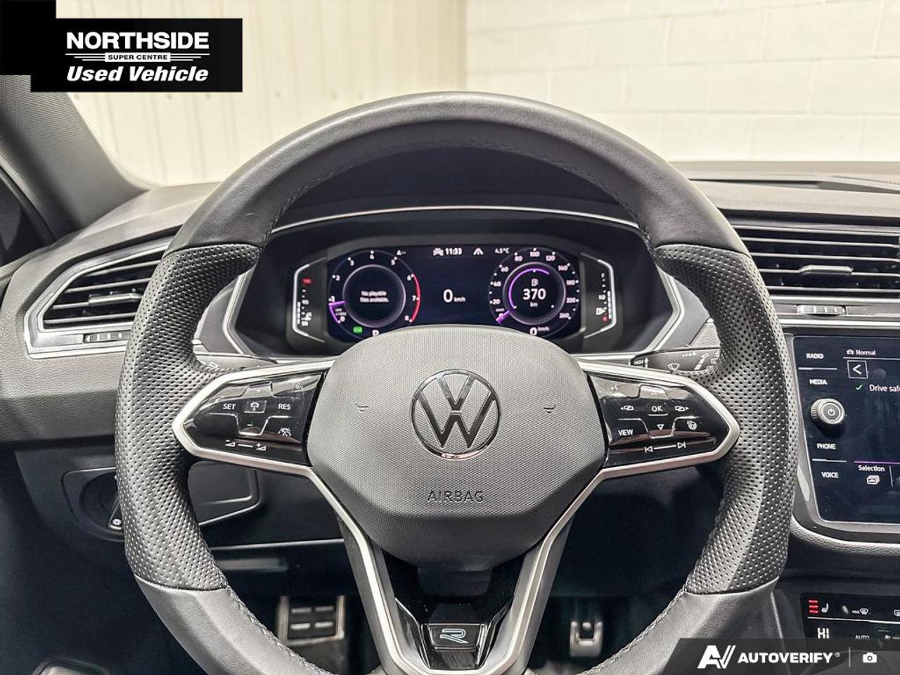 2024 Volkswagen Tiguan Comfortline R-Line Black Edition 4dr All-Wheel Drive 4MOTION Photo
