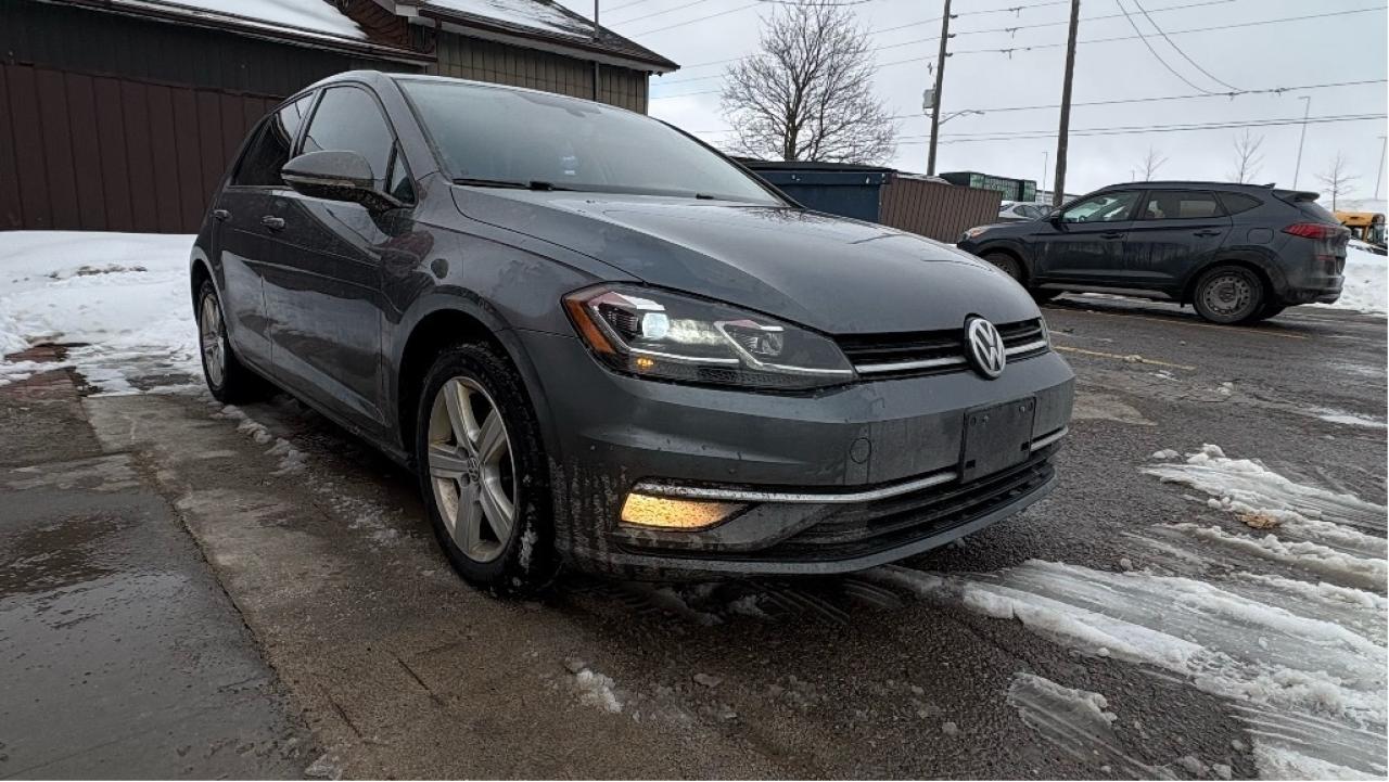 2018 Volkswagen Golf AUTO / Comfortline Photo