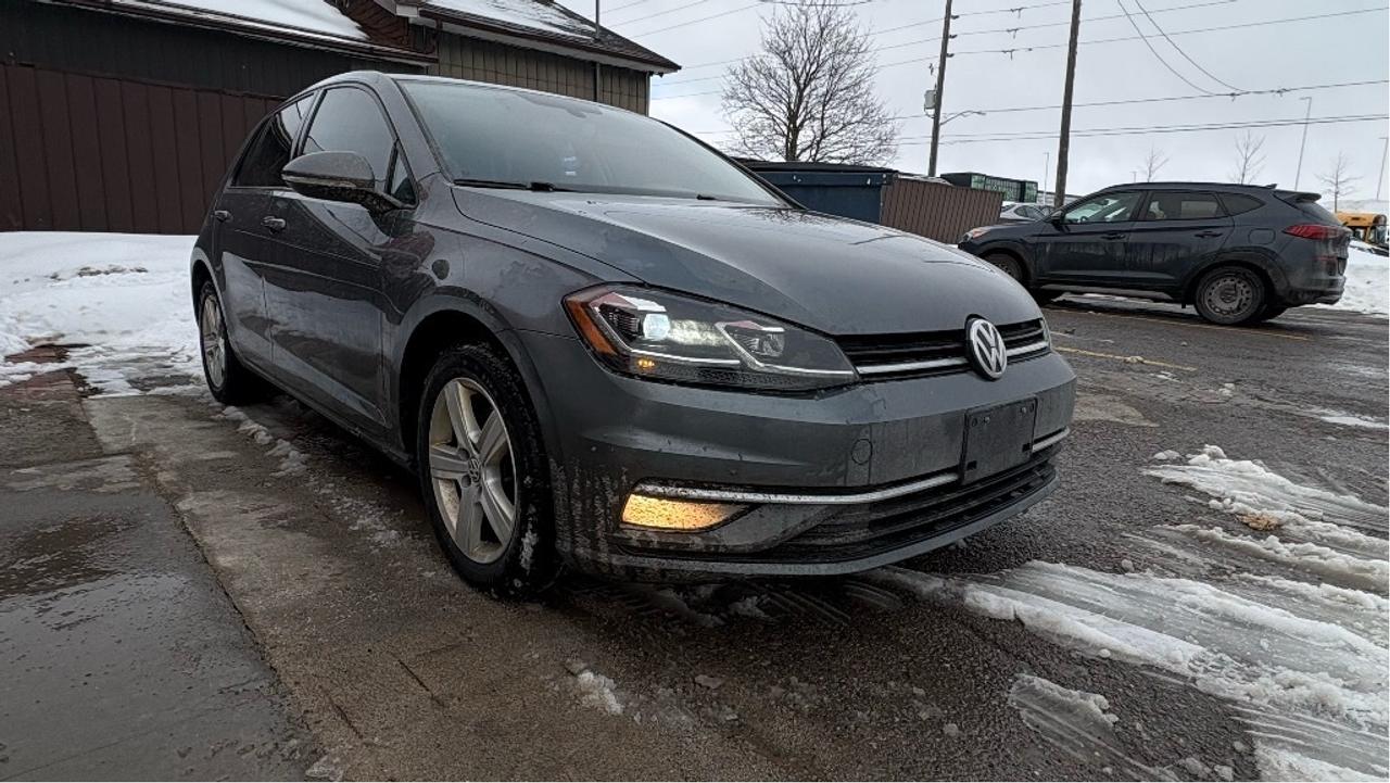 2018 Volkswagen Golf AUTO / Comfortline Photo