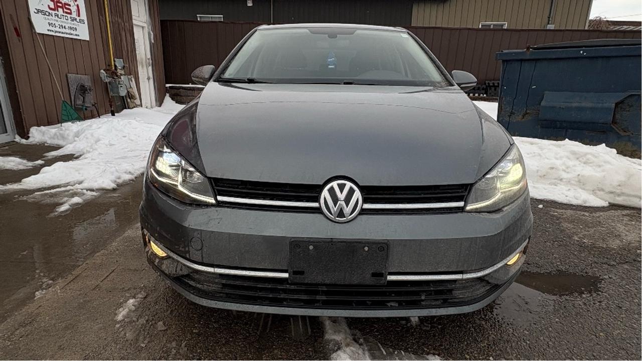 2018 Volkswagen Golf AUTO / Comfortline Photo