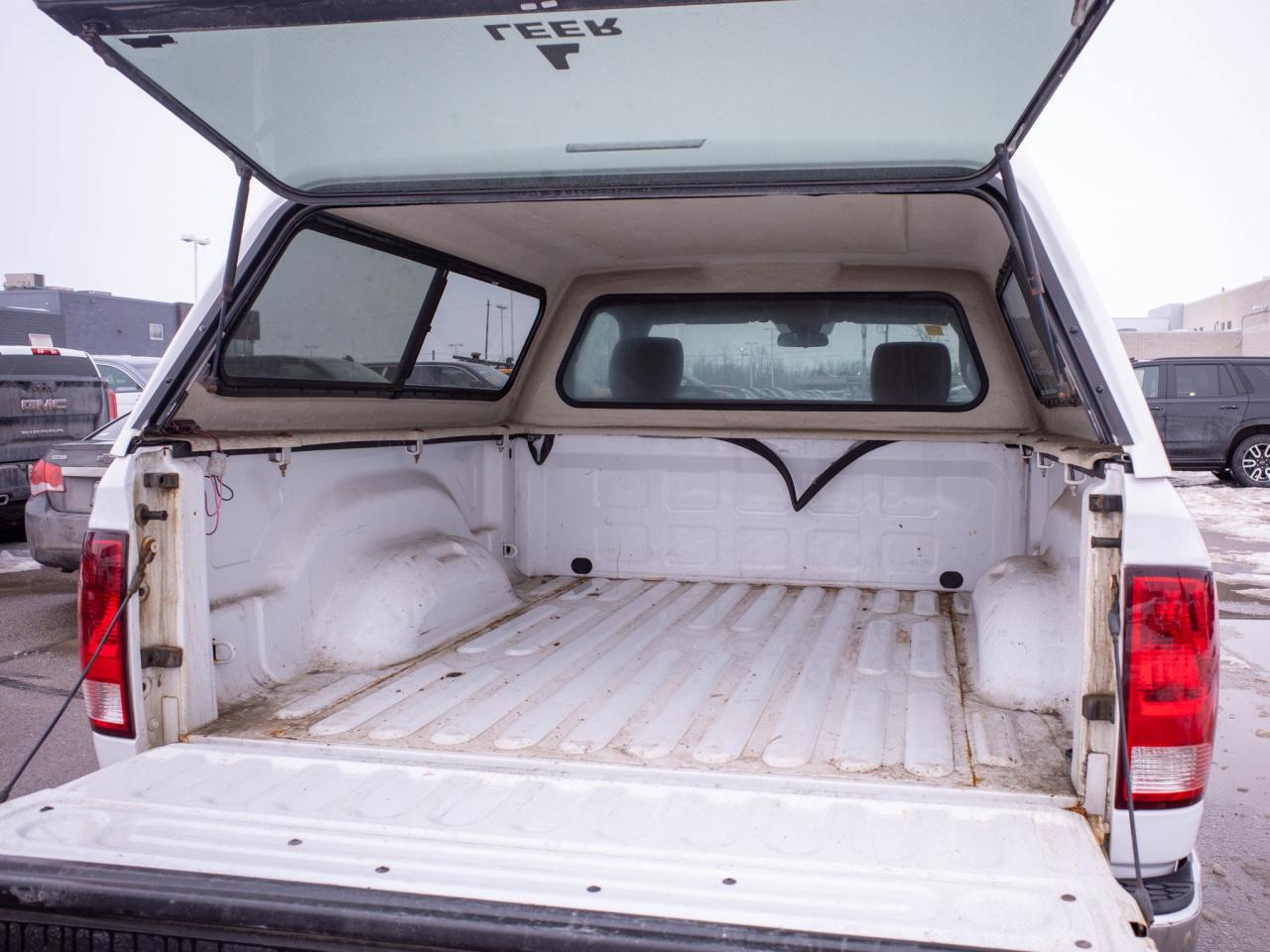 2014 RAM 1500 ST- 5.7L V8 Photo