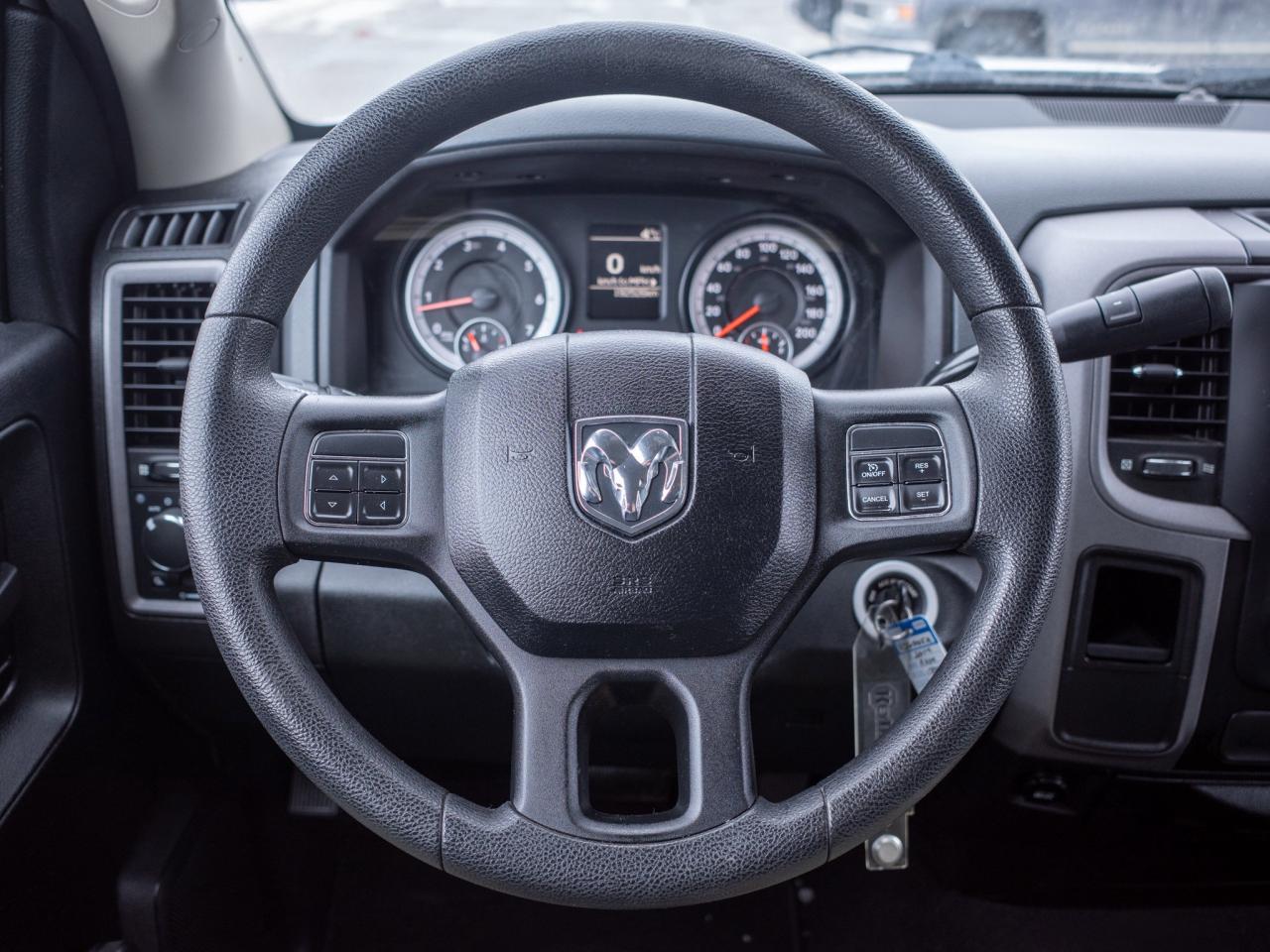 2014 RAM 1500 ST- 5.7L V8 Photo