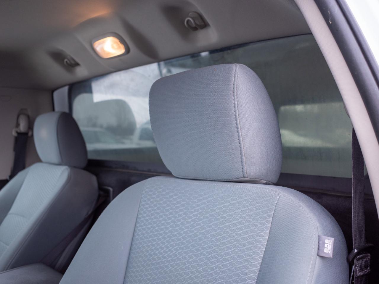 2014 RAM 1500 ST- 5.7L V8 Photo