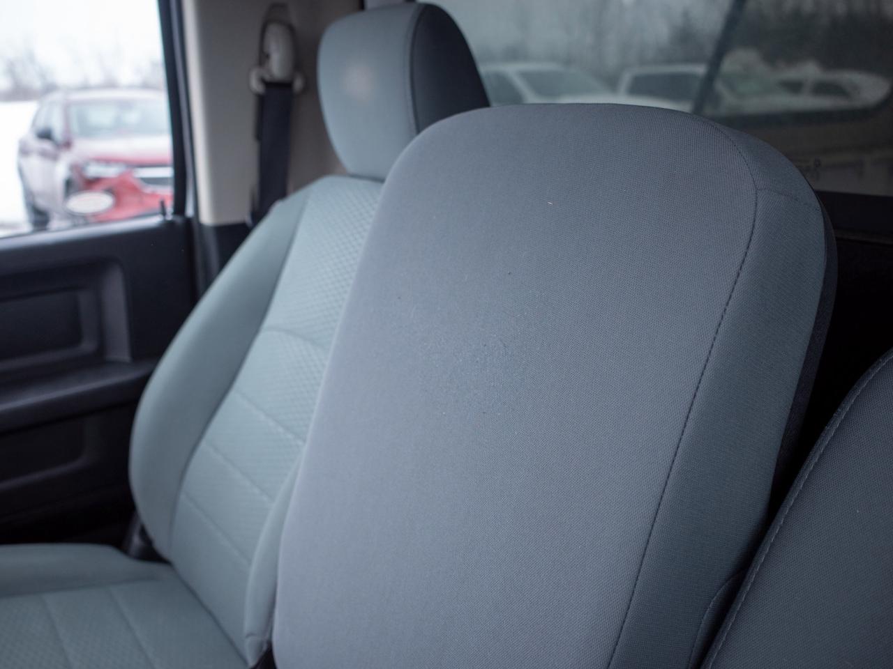 2014 RAM 1500 ST- 5.7L V8 Photo