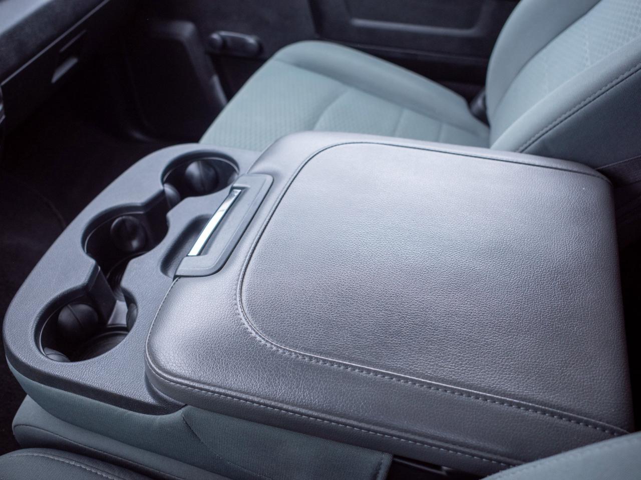 2014 RAM 1500 ST- 5.7L V8 Photo