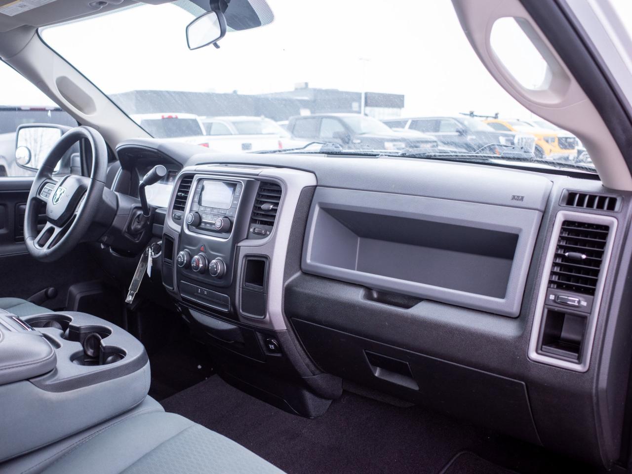 2014 RAM 1500 ST- 5.7L V8 Photo