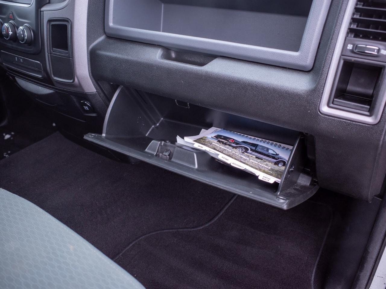 2014 RAM 1500 ST- 5.7L V8 Photo