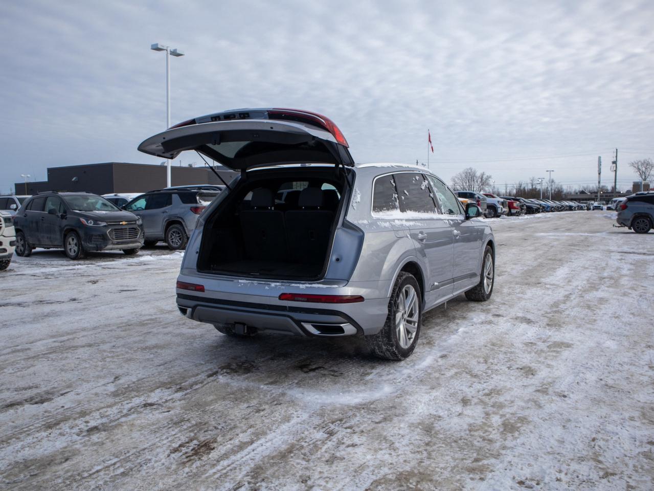 2021 Audi Q7 Komfort - Adaptive cruise control   AWD Photo