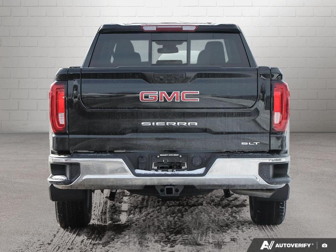 2026 GMC Sierra 1500 Crew Cab Standard Box 4-Wheel Drive SLT Photo