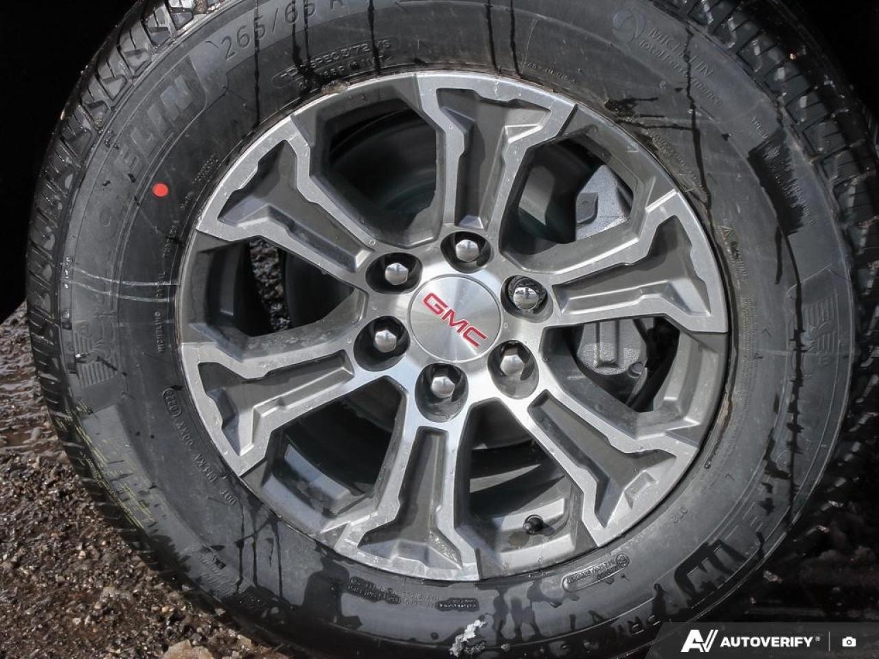 2026 GMC Sierra 1500 Crew Cab Standard Box 4-Wheel Drive SLT Photo