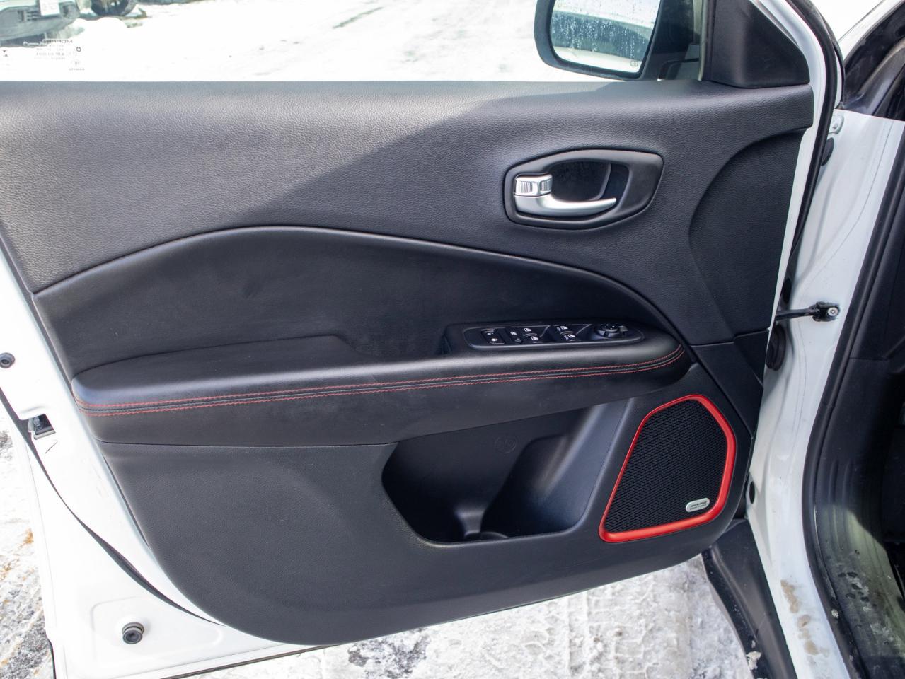 2021 Jeep Compass Trailhawk -  Heated Steering Wheel   Park Assist Photo