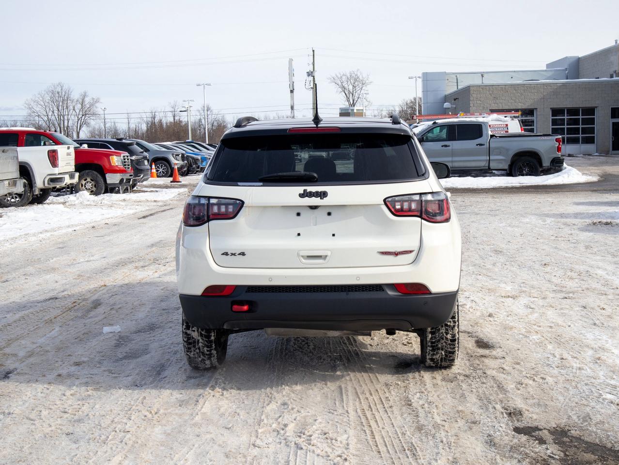 2021 Jeep Compass Trailhawk -  Heated Steering Wheel   Park Assist Photo
