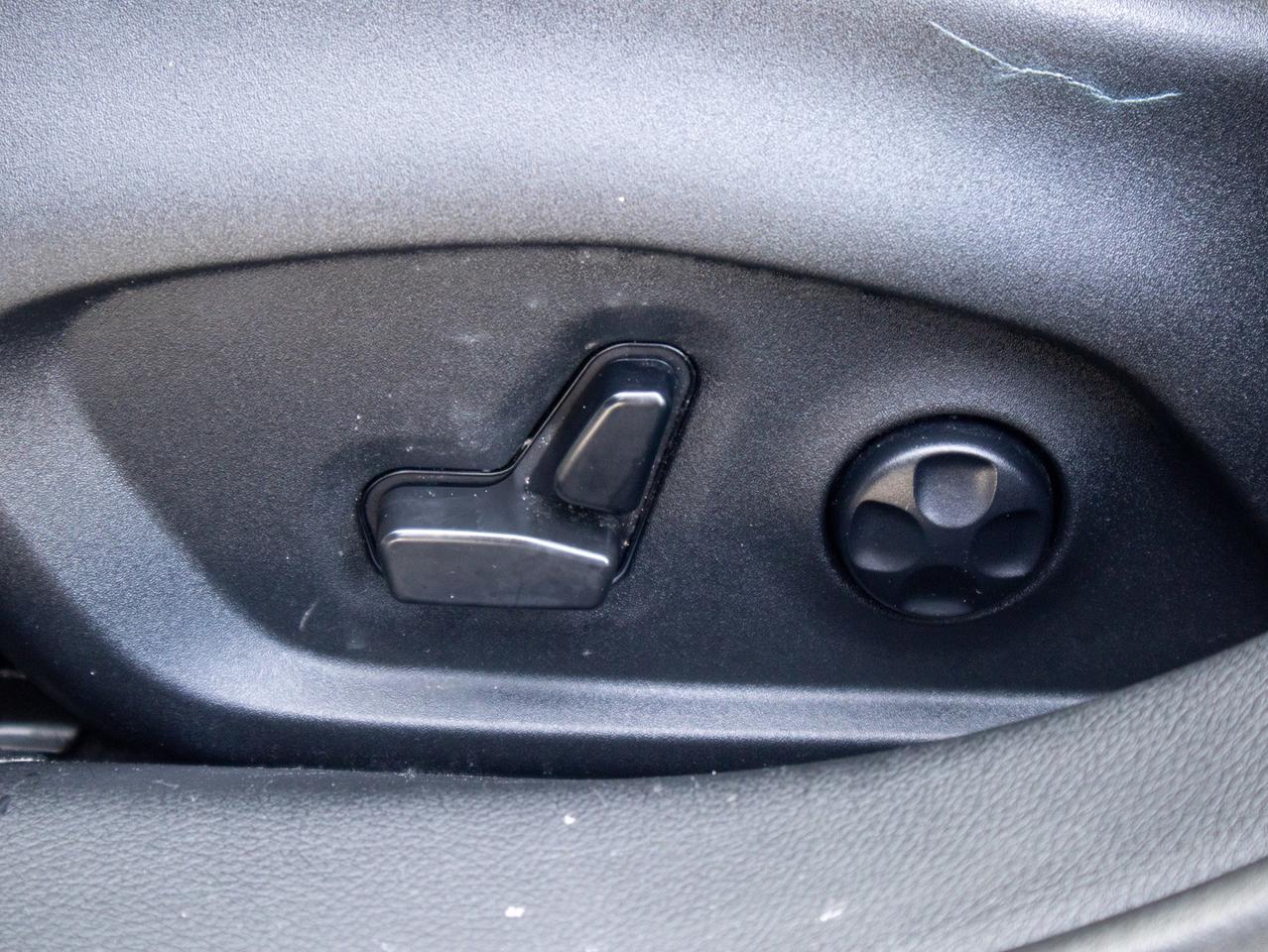 2021 Jeep Compass Trailhawk -  Heated Steering Wheel   Park Assist Photo