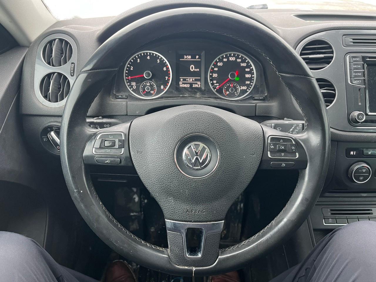 2016 Volkswagen Tiguan 4MOTION 4dr Auto Comfortline Photo