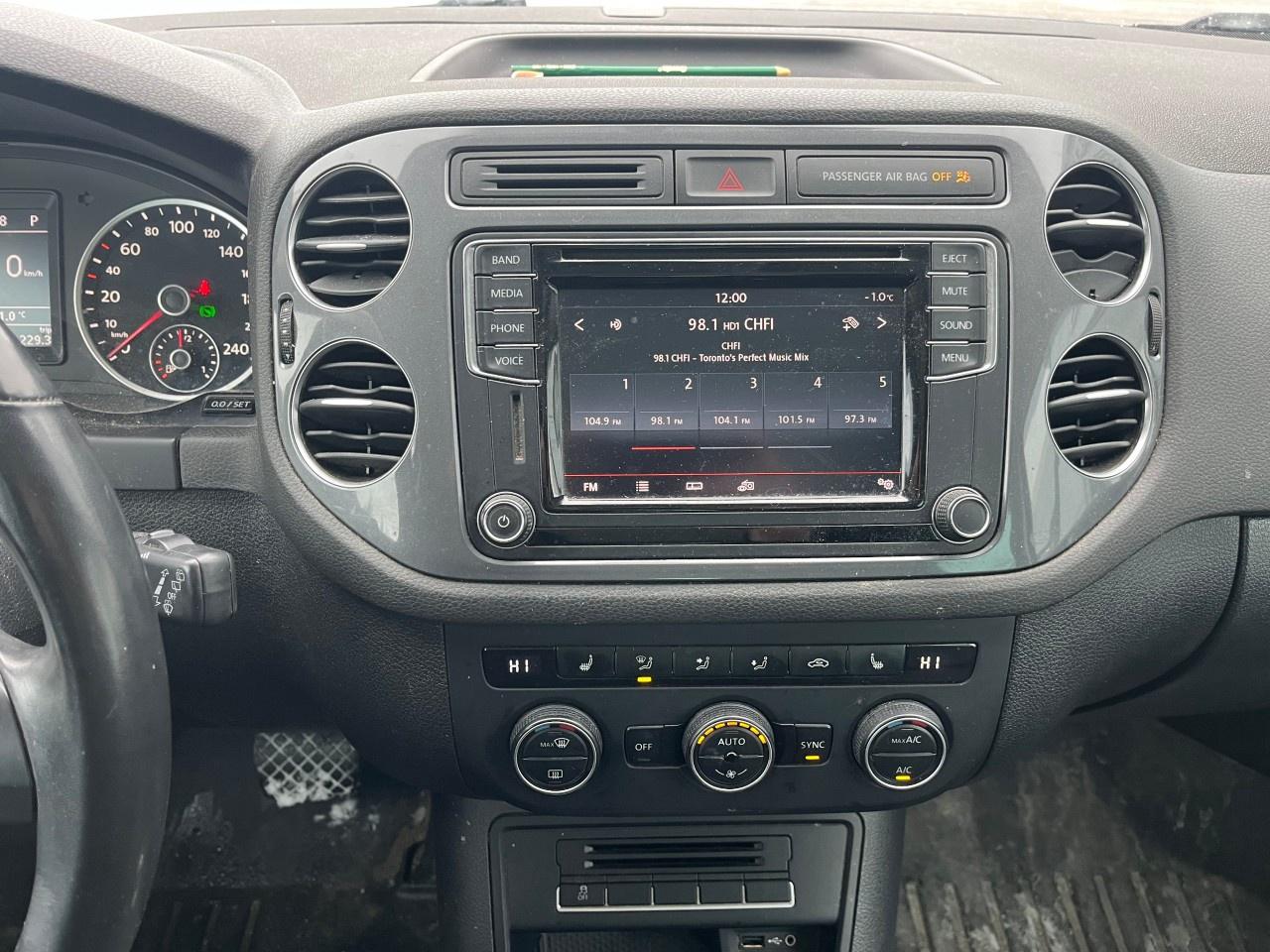 2016 Volkswagen Tiguan 4MOTION 4dr Auto Comfortline Photo