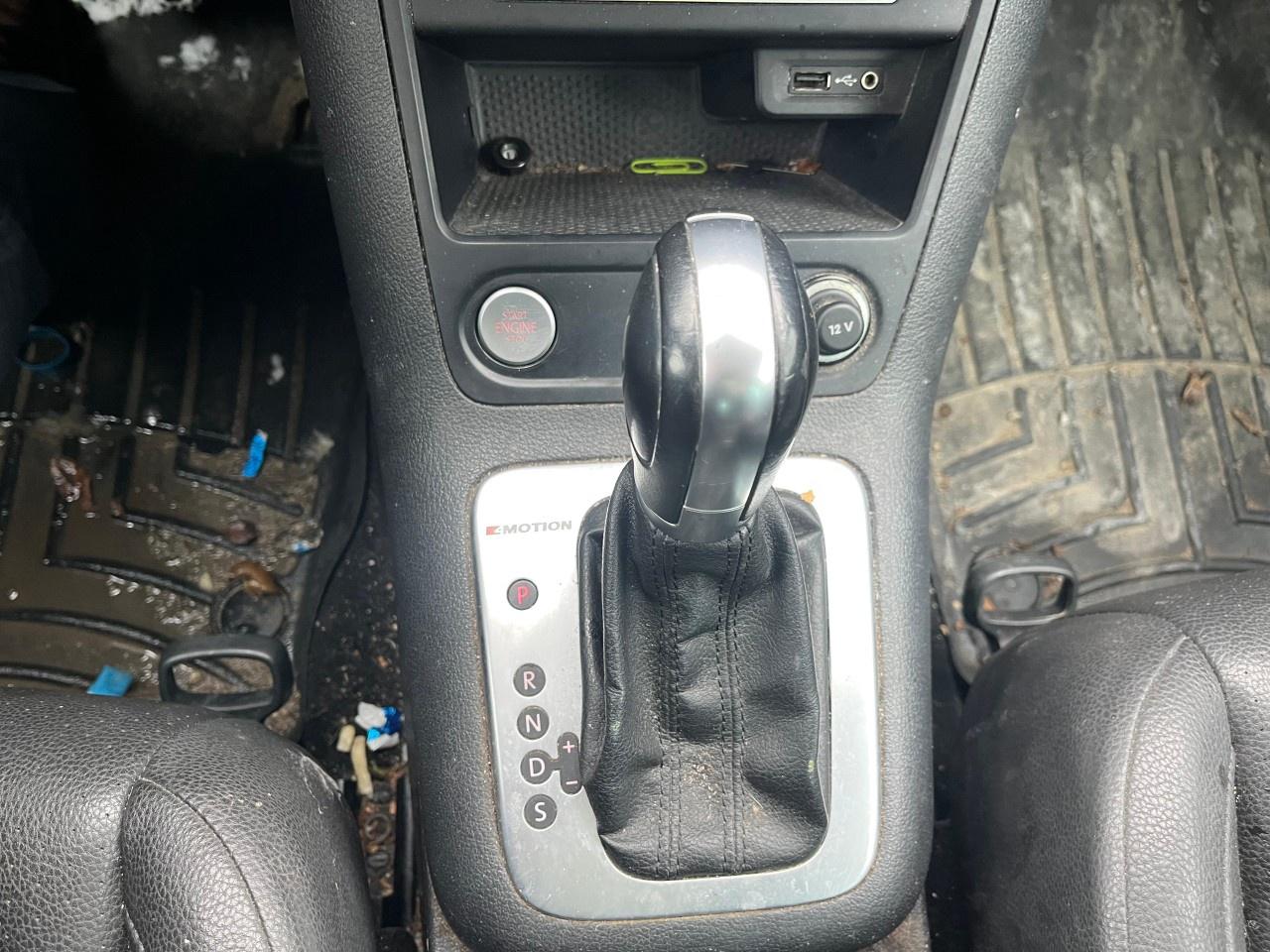 2016 Volkswagen Tiguan 4MOTION 4dr Auto Comfortline Photo