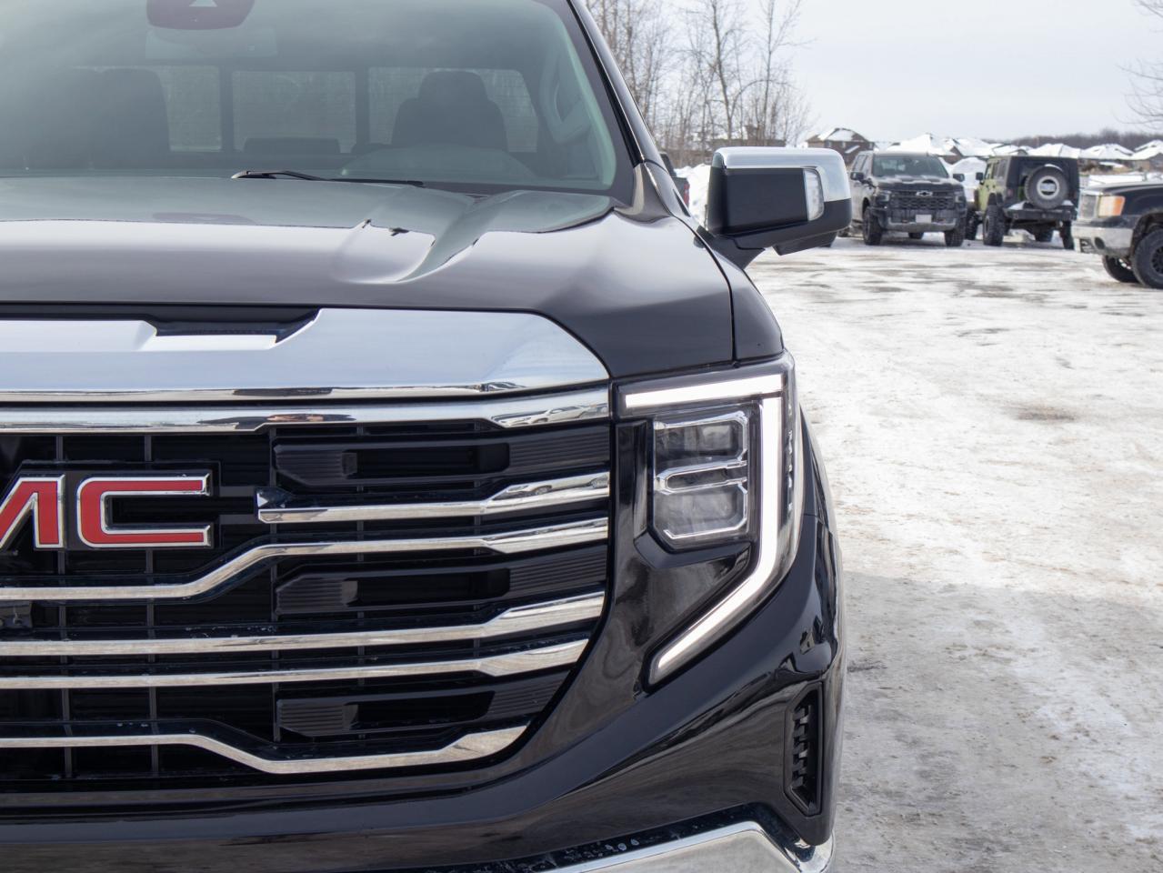 2022 GMC Sierra 1500 SLT - Wi-Fi   Lane Keep Assist Photo