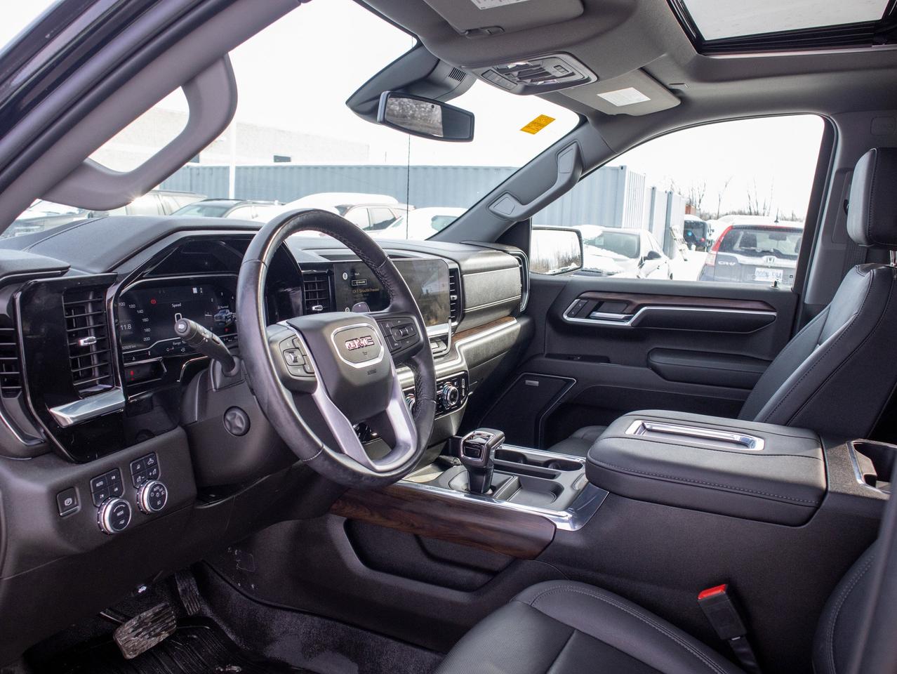 2022 GMC Sierra 1500 SLT - Wi-Fi   Lane Keep Assist Photo