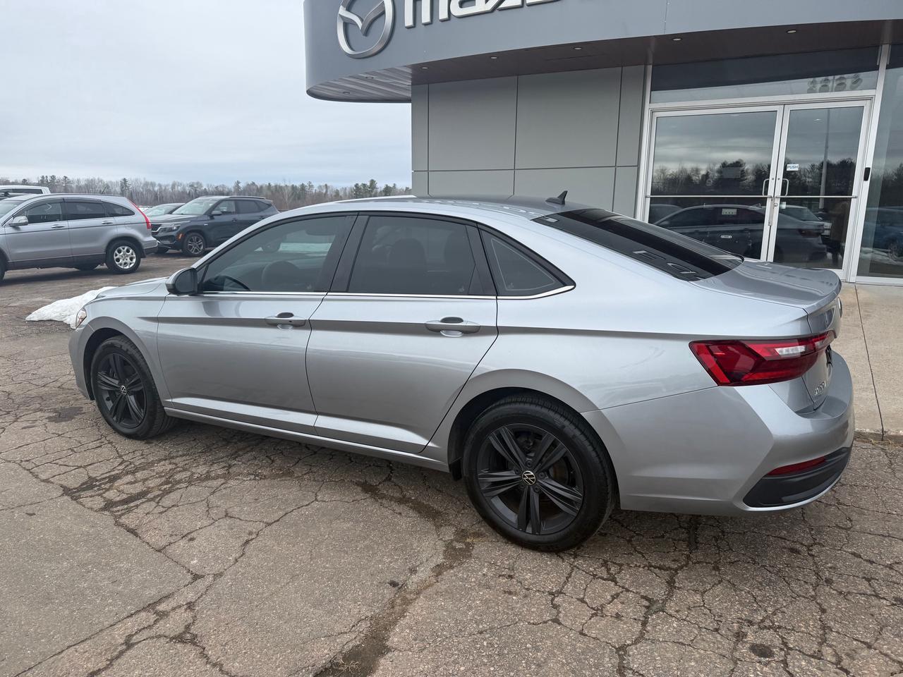 2023 Volkswagen Jetta Comfortline (A8) 4dr Sedan Photo