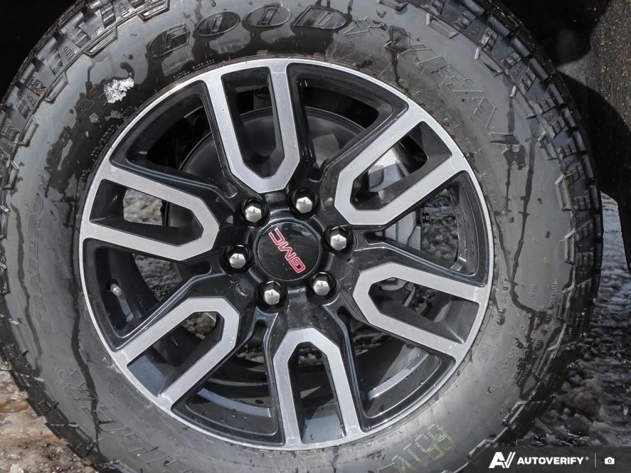 2026 GMC Sierra 1500 Crew Cab Standard Box 4-Wheel Drive AT4 Photo