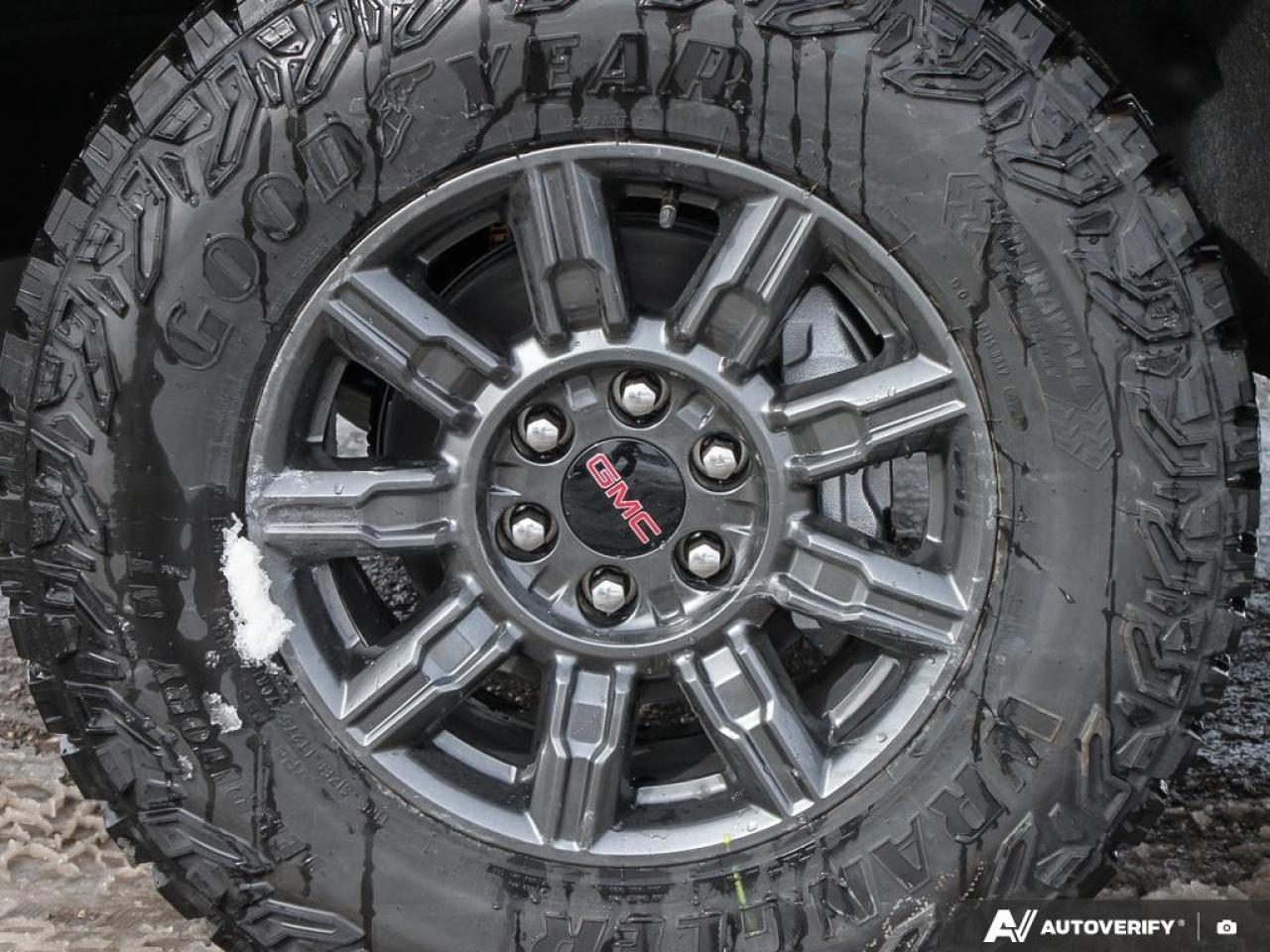 2026 GMC Sierra 1500 Crew Cab Short Box 4-Wheel Drive AT4X Photo