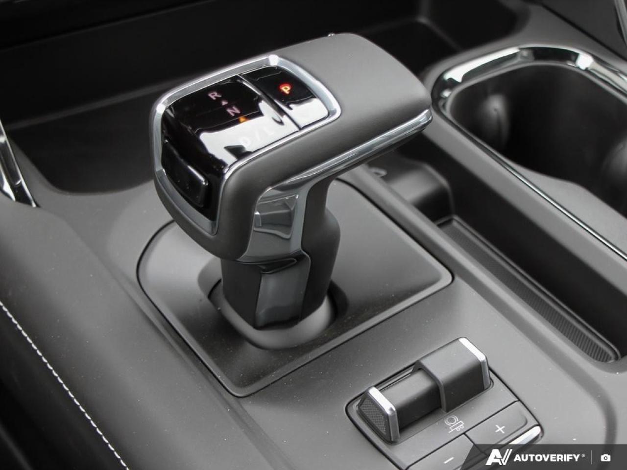 2026 GMC Sierra 1500 Crew Cab Short Box 4-Wheel Drive AT4X Photo