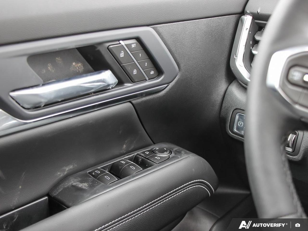 2026 GMC Terrain AWD Denali Photo