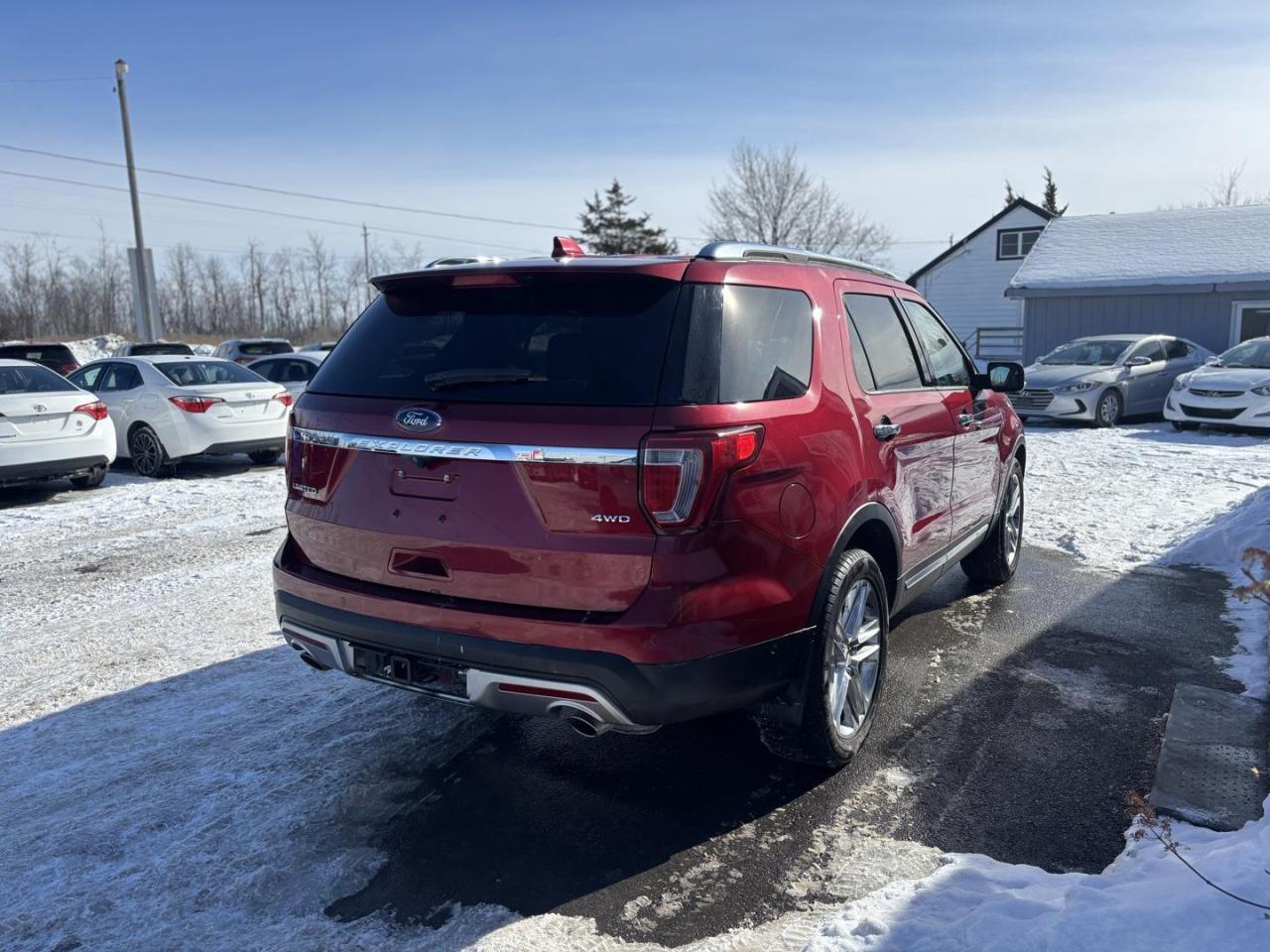 2017 Ford Explorer Limited 4dr 4x4 Photo4