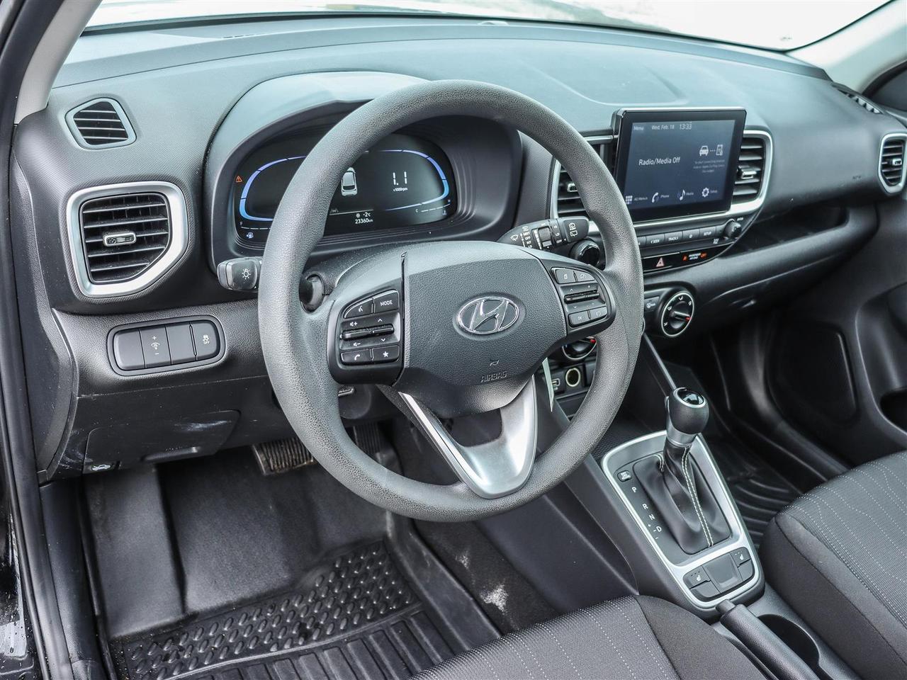 2023 Hyundai Venue Essential 4dr Front-Wheel Drive Photo