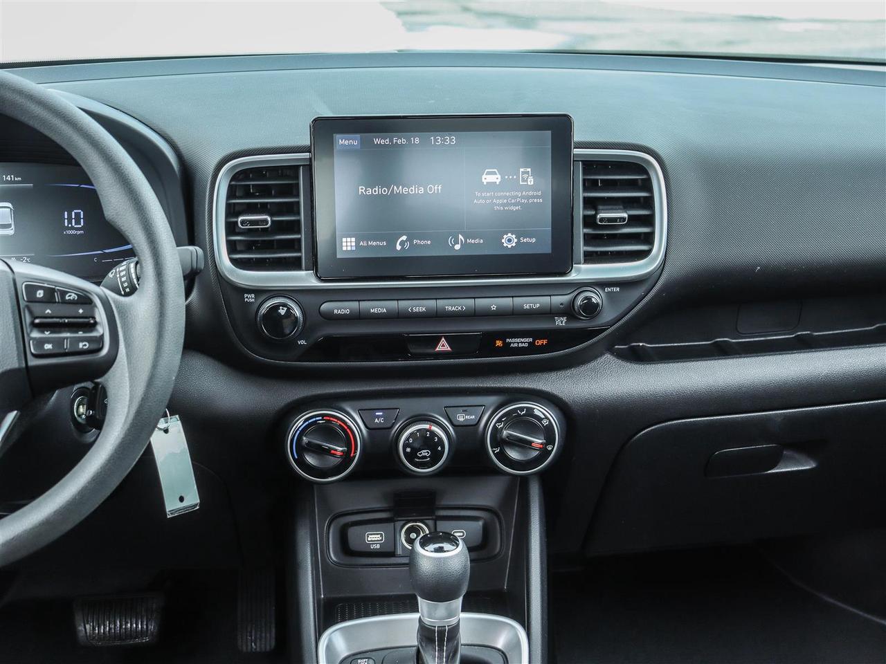 2023 Hyundai Venue Essential 4dr Front-Wheel Drive Photo