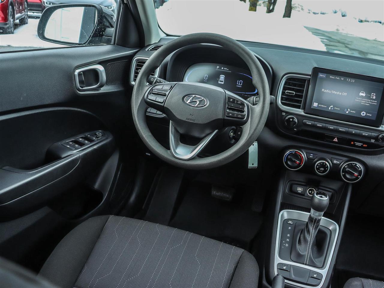 2023 Hyundai Venue Essential 4dr Front-Wheel Drive Photo