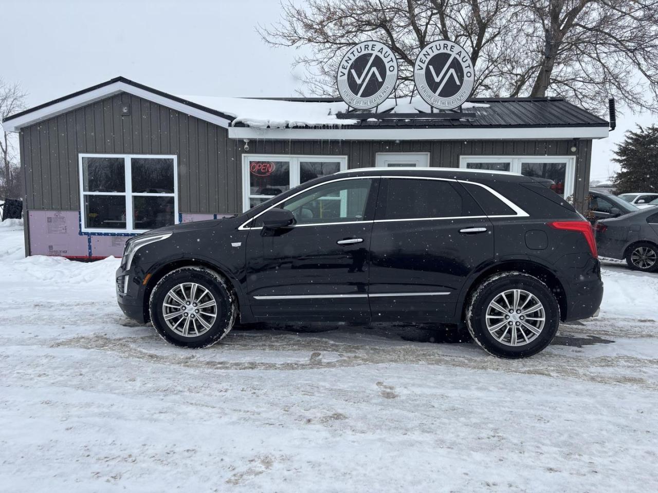 2017 Cadillac XT5 Luxury 4dr All-Wheel Drive Photo