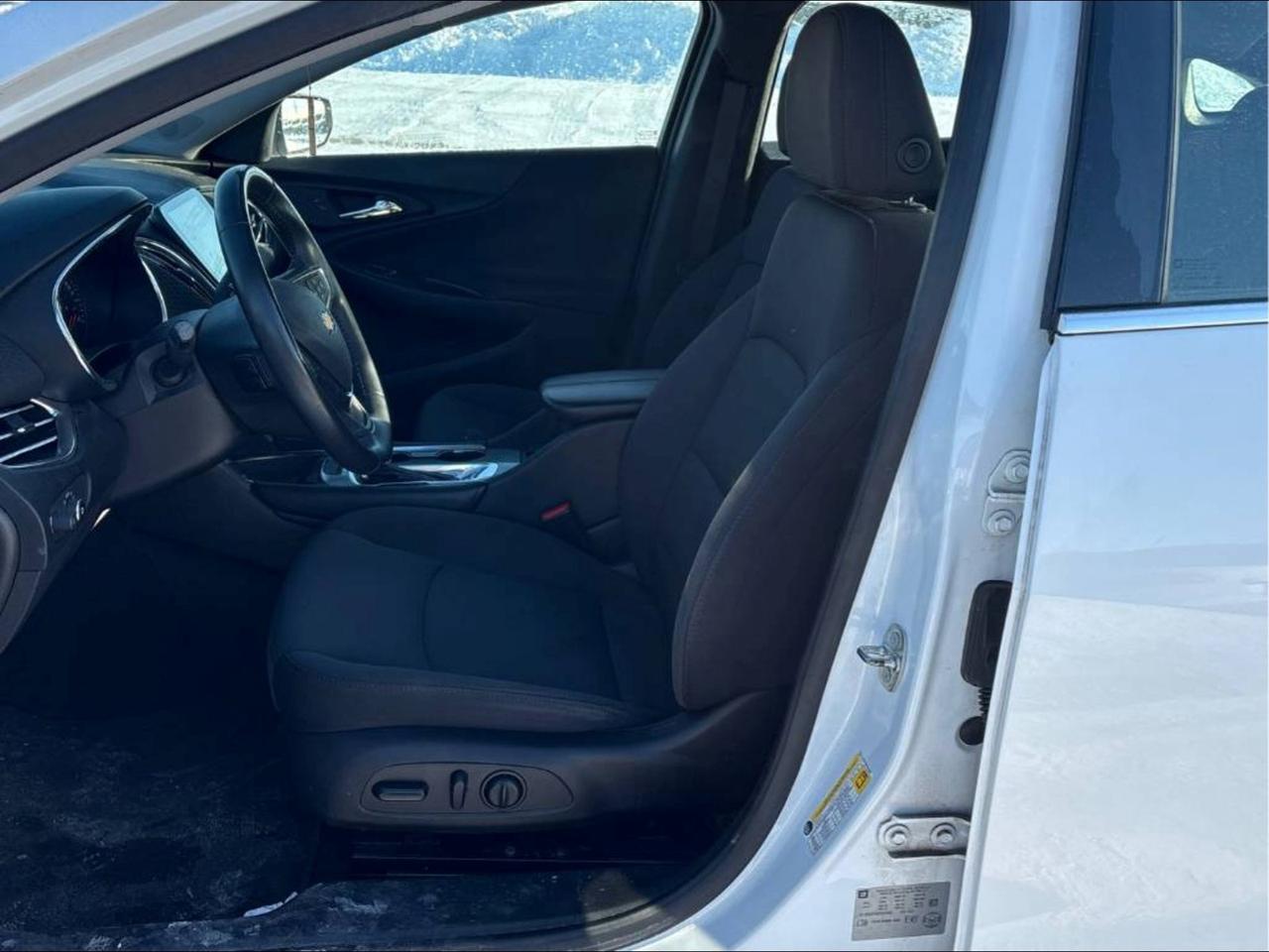 2017 Chevrolet Malibu 1LT Photo