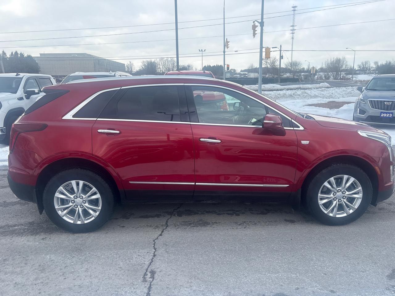 2024 Cadillac XT5 Luxury AWD + Heated Leather + 1 Owner Photo