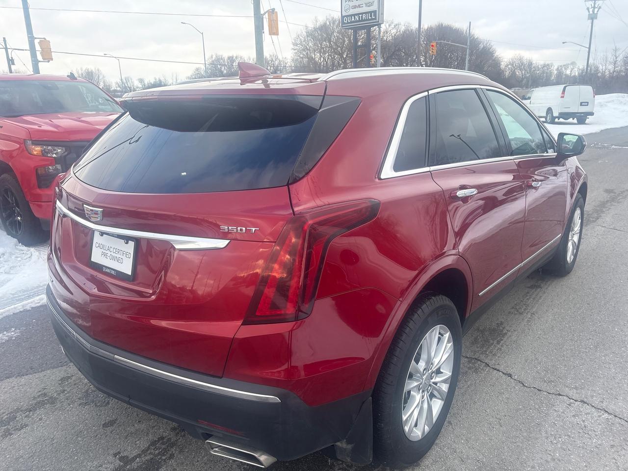 2024 Cadillac XT5 Luxury AWD + Heated Leather + 1 Owner Photo
