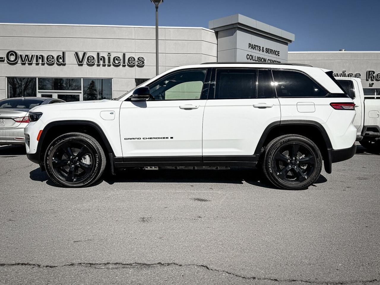 2025 Jeep Grand Cherokee 4xe ALTITUDE   TOW PKG   HEATED/VENTED SEATING   360 Photo