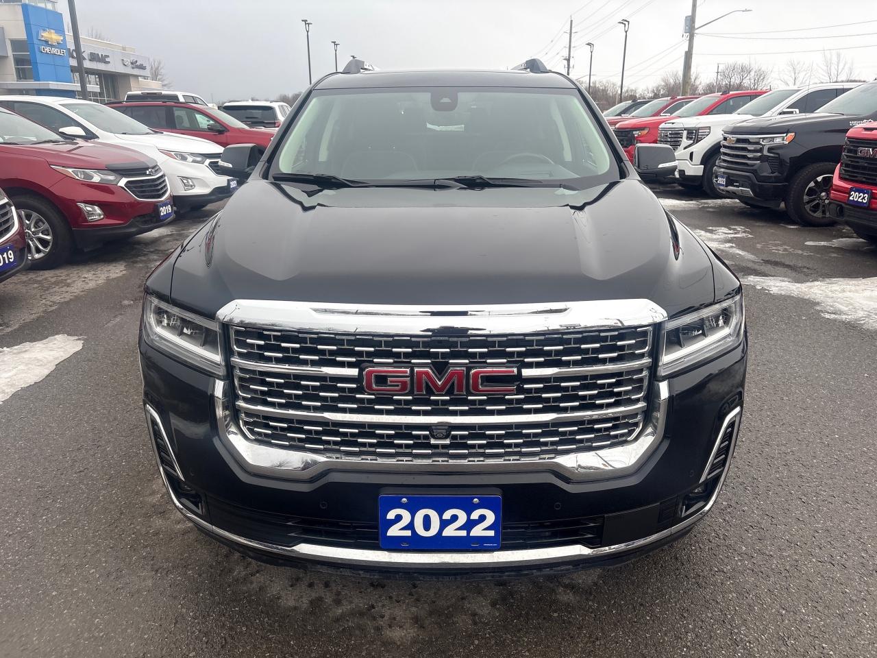 2022 GMC Acadia Denali AWD + Sunroof + 6 Pass + Tow Pkg + 1 Owner Photo